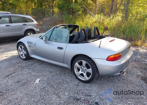 1998 BMW Z3 1.9 z USA, uszkodzony, nr VIN 4USCH7332WLD16671